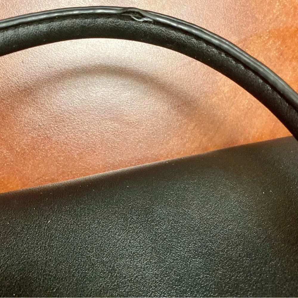 Large black women’s  3-piece handbag set